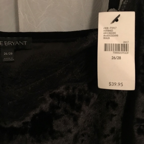 Velvet Camisole Plus Size - Picture 4 of 5
